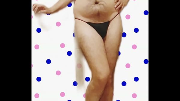 Sexy arab crossdresser shaking my ass