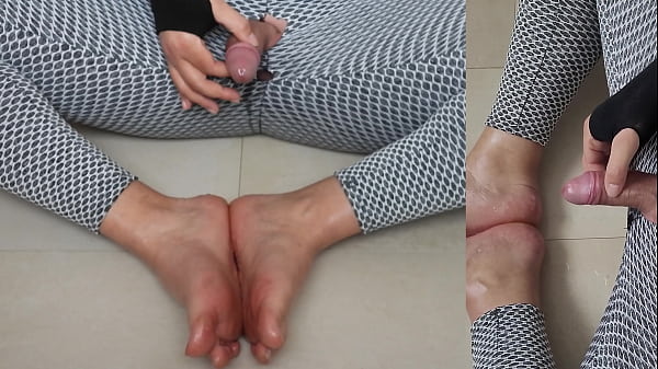 Piss and cum on my feet
